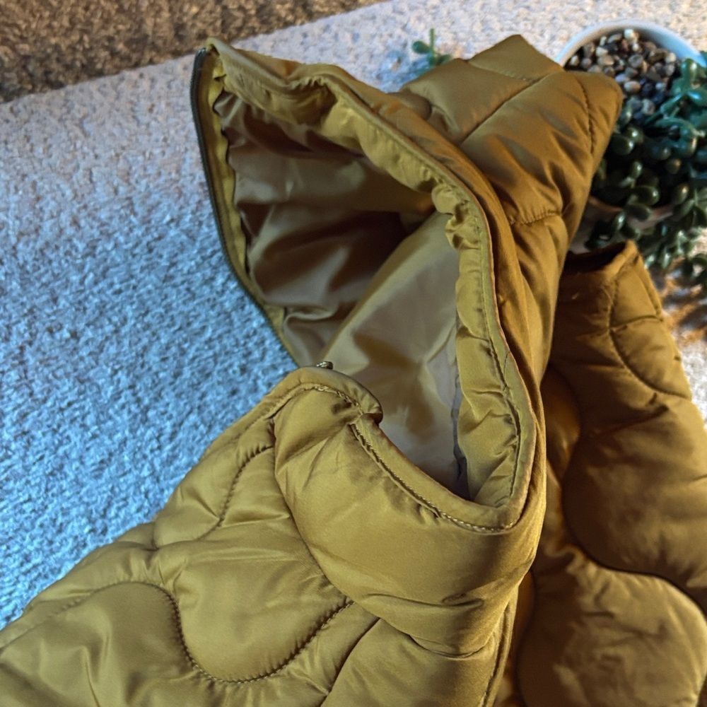 Natural Reflections Mustard Quilted Vest - Picture 10 of 10